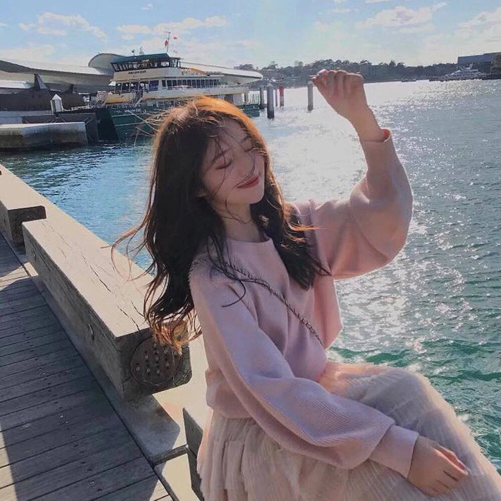 少女管家海报