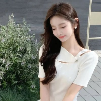 荒唐丘八海报